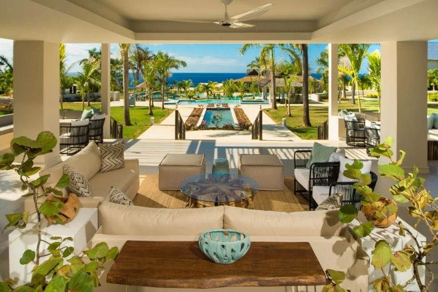 Image of a Room nat the cliff, Cannabis Delivery at the Cliff negril, Online Cannabis Dispensary in Negril, Ganja in Jamaica